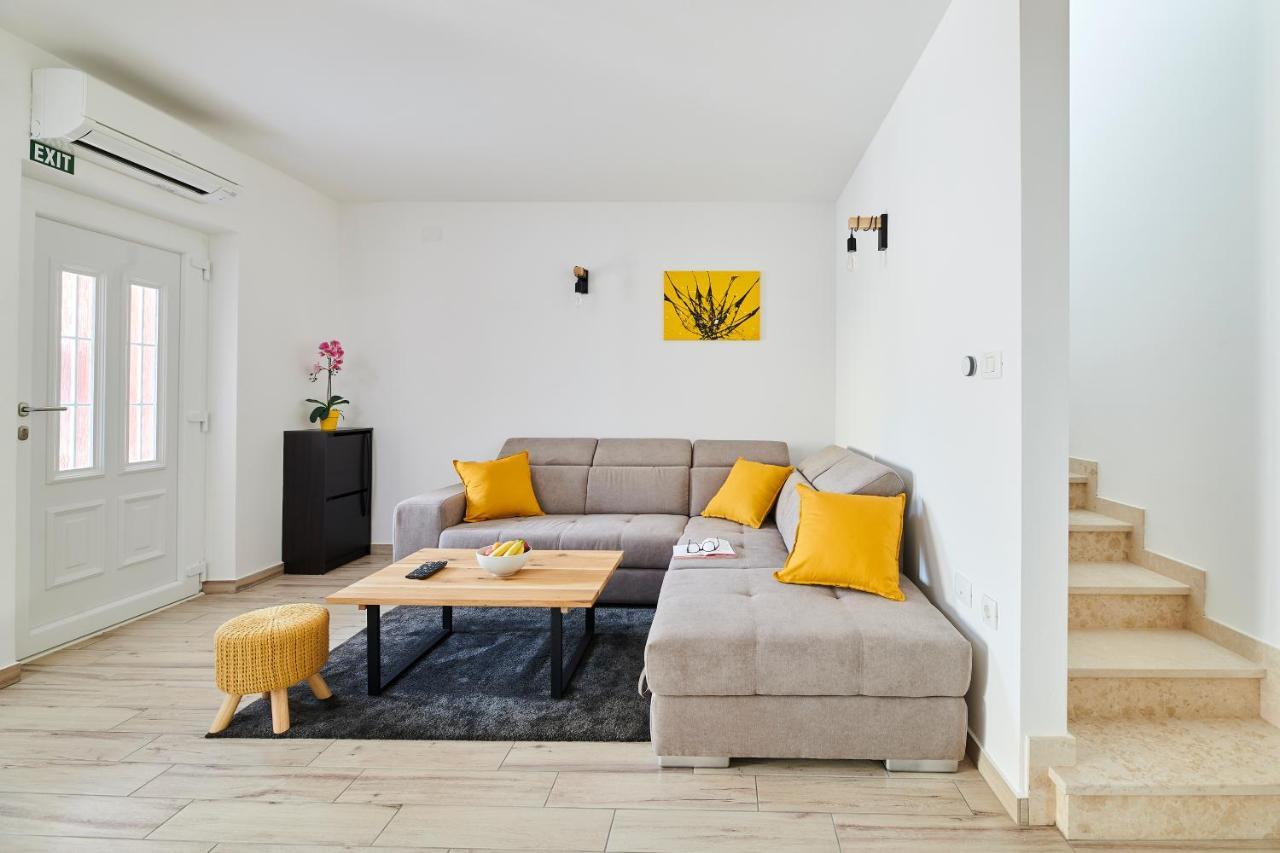 Villa Maris Brtonigla Extérieur photo